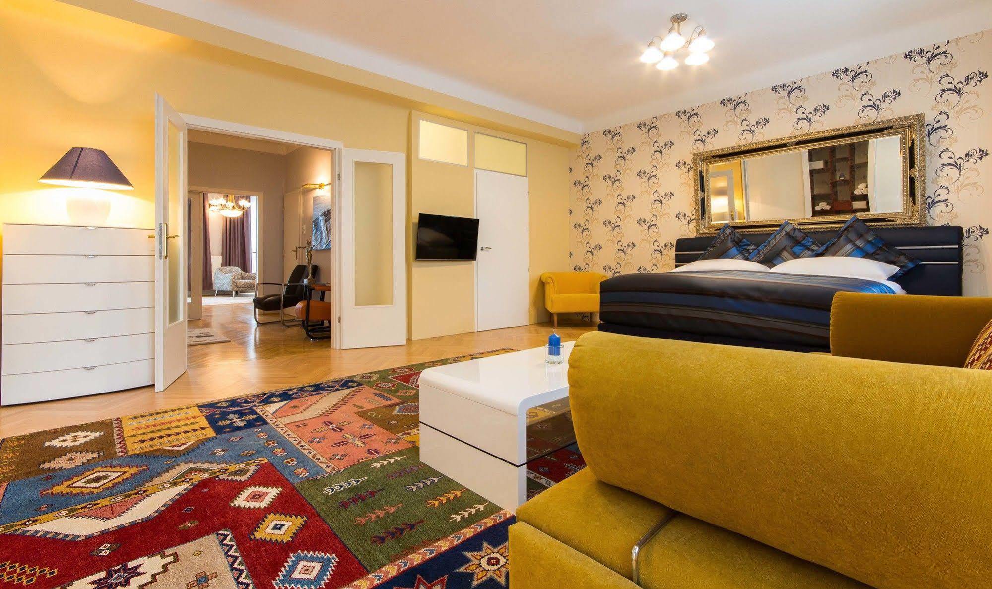 Abieshomes Serviced Apartments - Opera