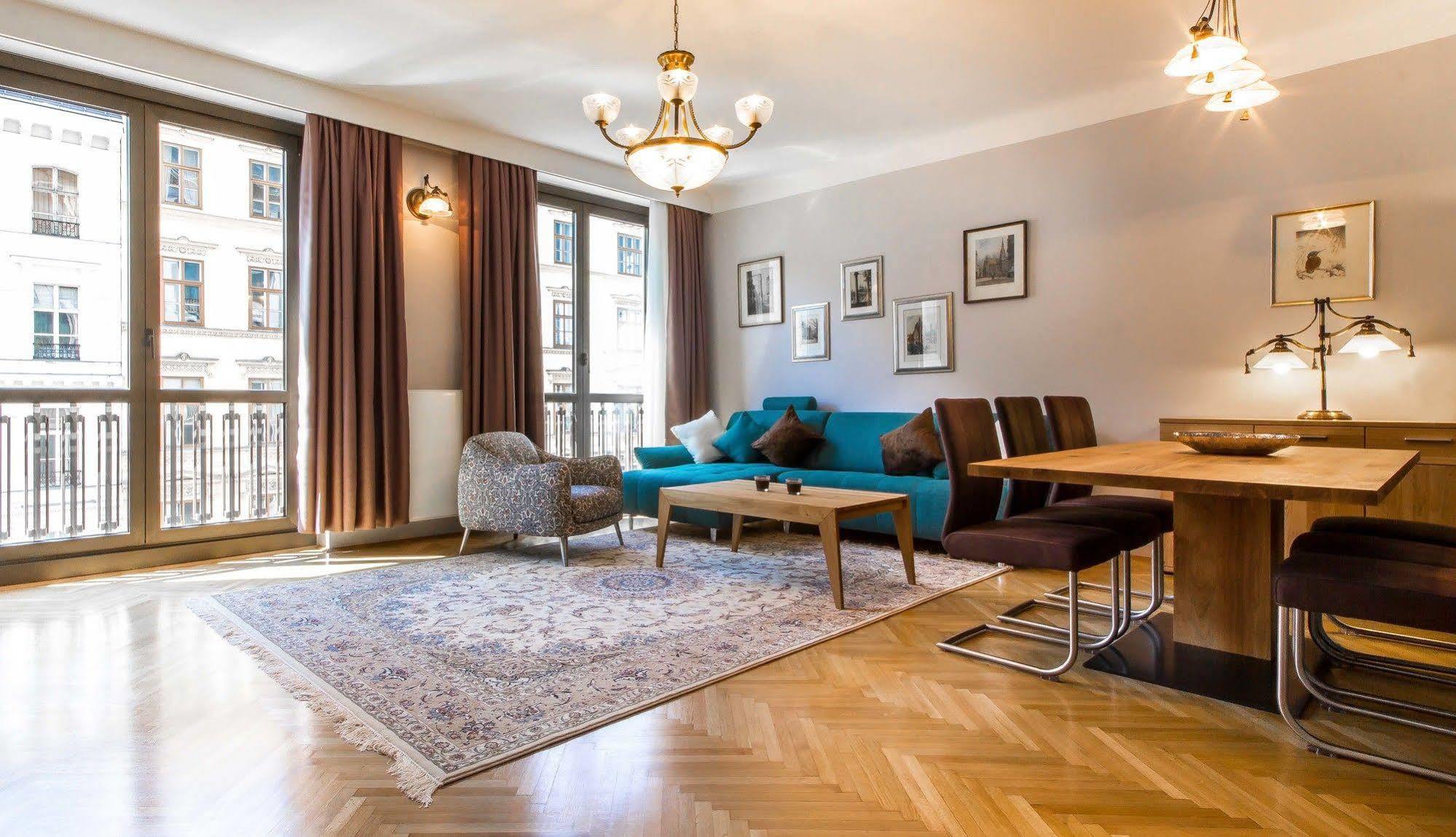 Abieshomes Serviced Apartments - Opera Apartment